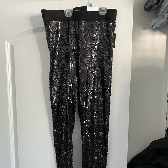 Black sequin leggings - Picture 2 of 2
